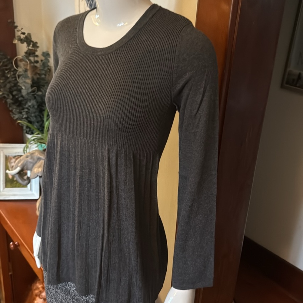 NWT Style&Co size small Gray Long Sleeve Women's Top